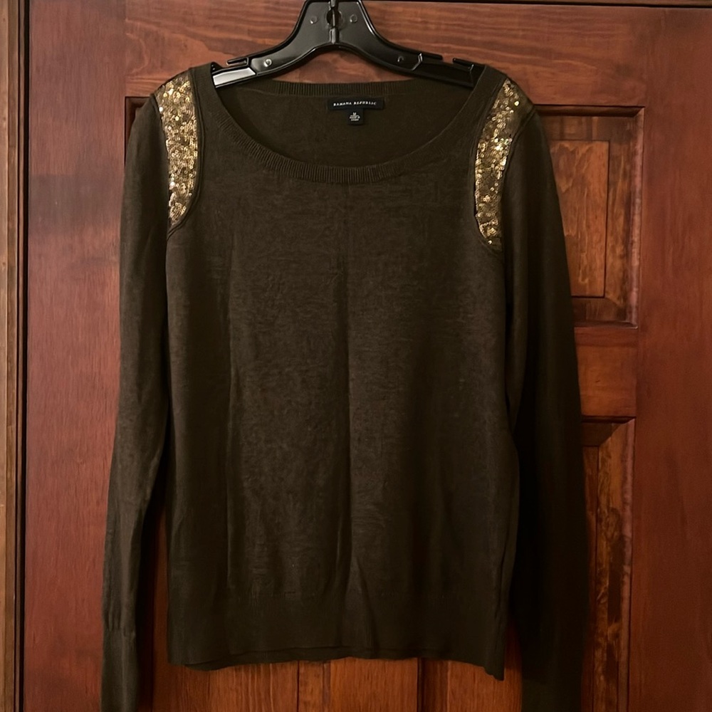 Banana Republic Sweater | Olive with ‘antique’ sequin shoulder detail | M | NWOT